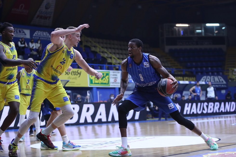 Basket League: Νίκες στις λεπτομέρειες για Περιστέρι και Κολοσσό