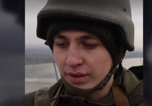 Ουκρανία: 21χρονος στρατιώτης φοβισμένος για την οικογένεια του, κλαίει στην κάμερα