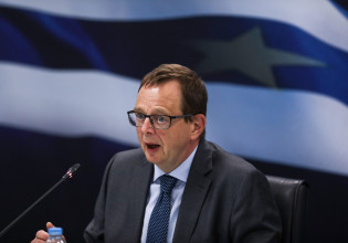 EIB’s Thomsen: We will continue to support Greece