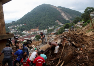 Βραζιλία: Σειρήνες συναγερμού στην Πετρόπολις – Στους 117 οι νεκροί από τις πλημμύρες