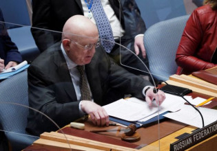 Πόλεμος στην Ουκρανία: «Γλώττα λανθάνουσα» του Ρώσου πρεσβευτή στον ΟΗΕ – Είπε για «πόλεμο»