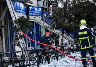 Έκρηξη σε πολυκατοικία στο Παγκράτι – Μένουν αστυνομικοί