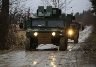 Πόλεμος στην Ουκρανία: Ταρακουνήθηκε η Ευρώπη και μπαίνει σε νέα εποχή – Εφοδιάζει το Κίεβο με όπλα