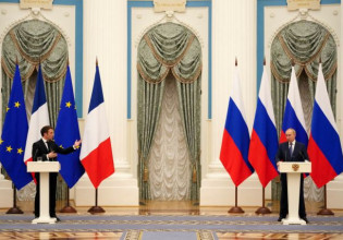 Γαλλία: Θετικό μήνυμα η απόσυρση ρωσικών στρατευμάτων από τα σύνορα με την Ουκρανία