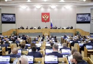 Μπορέλ: Η ΕΕ καταδικάζει την αναγνώριση Λουγκάνσκ και Ντονέτσκ από τη Ρωσία