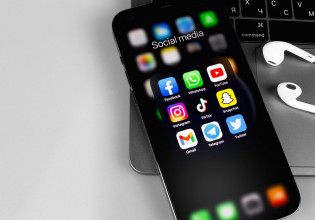 Apple: Λειτουργία τερματικού POS προστίθεται στα iPhone