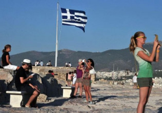 Τουρισμός: Ανθεκτικός ο τουριστικός προορισμός της Αθήνας το 2021 – Με 8,1 στα 10 την αξιολόγησαν οι επισκέπτες της