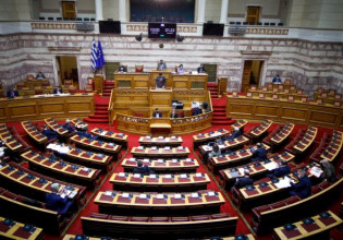 Δημήτρης Τσοβόλας: Συλλυπητήρια από τον Κώστα Τασούλα και βουλευτές