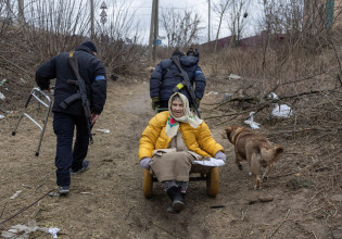 Ουκρανία: Υπάρχει συμφωνία για επτά ανθρωπιστικούς διαδρόμους – Η Μαριούπολη έμεινε εκτός