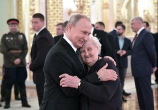 Βλαντίμιρ Πούτιν: Η 88χρονη πρώην δασκάλα του, το μοναδικό πρόσωπο που θα μπορούσε να τερματίσει τον πόλεμο