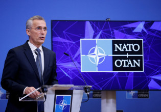 Ουκρανία: «Το ΝΑΤΟ δεν θα παρέμβει στρατιωτικά» στον πόλεμο λένε Σολτς και Στόλτενμπεργκ