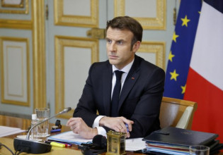 Γαλλία: Ο Εμανουέλ Μακρόν αναμένεται να ανακοινώσει ότι θα είναι υποψήφιος στις προεδρικές εκλογές