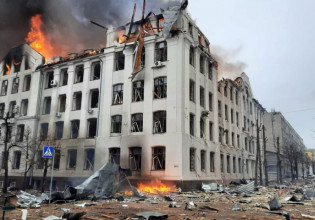 Ουκρανία: Νέα νύχτα με βομβαρδισμούς σε Κίεβο, Χάρκοβο, Μαριούπολη – Πάνω από 740 χιλιάδες πολίτες χωρίς ρεύμα
