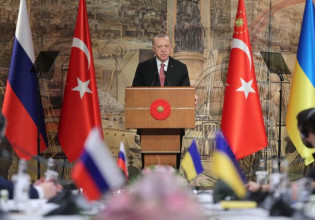 Στο επίκεντρο ο Ερντογάν: Ευγνωμοσύνη στην Τουρκία από Ρωσία και Ουκρανία για τη μεσολάβηση