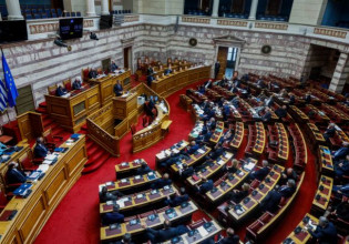 Βουλή: Ονομαστική ψηφοφορία για το «νέο μειωμένο ΕΝΦΙΑ» ζητά η ΝΔ