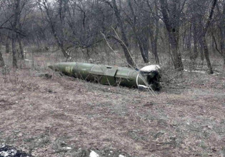 Πόλεμος στην Ουκρανία: Ρωσικοί πύραυλοι χτύπησαν στρατιωτική βάση στα σύνορα με Πολωνία