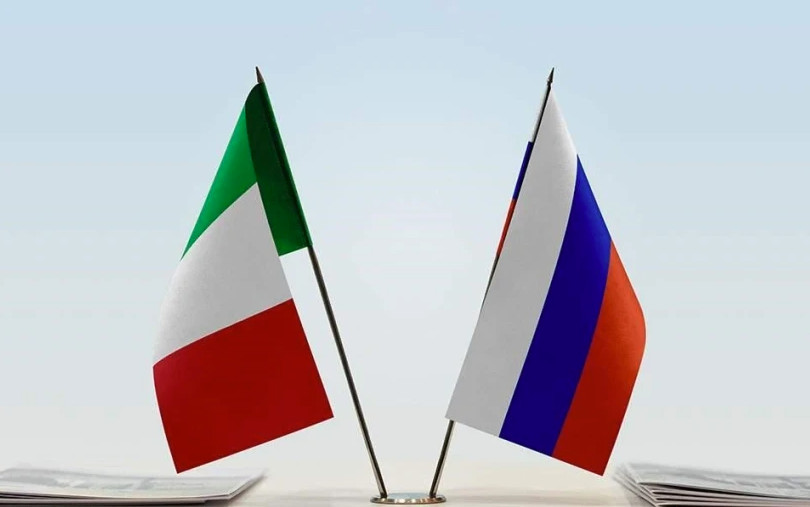 Ρωσία κατά του Ιταλού υπουργού Άμυνας: «Μας ζήταγε βοήθεια για τον κοροναϊό και τώρα είναι από τα μεγαλύτερα γεράκια...»