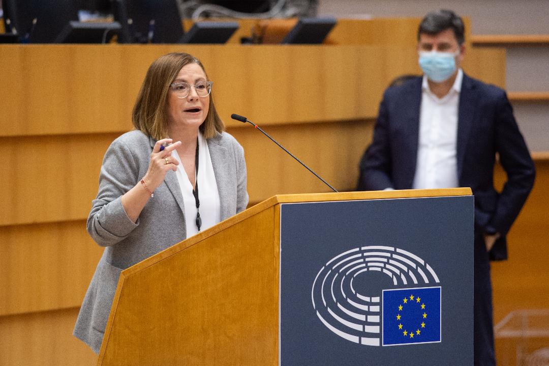 Μαρία Σπυράκη: Η ΕΕ να υποστηρίξει με όλα τα μέσα τους πολίτες από την καταιγίδα