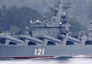Moskva: Βυθίστηκε το ρωσικό πλοίο κατά τη ρυμούλκησή του στο λιμάνι της Σεβαστούπολης