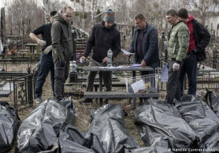 Πόλεμος στην Ουκρανία: Μέχρι στιγμής έχουν βρεθεί 403 σοροί στην Μπούκα, δήλωσε ο δήμαρχος της πόλης