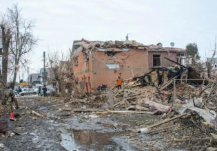 Πόλεμος στην Ουκρανία: Πριν το τέλος του έτους δεν βλέπουν τερματισμό της σύγκρουσης σε ΗΠΑ και ΕΕ