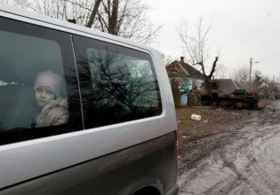 Πόλεμος στην Ουκρανία: Βρήκαν 410 πτώματα σε πόλεις γύρω από το Κίεβο