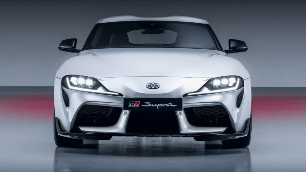 Toyota Supra: Επιστροφή στις παραδόσεις