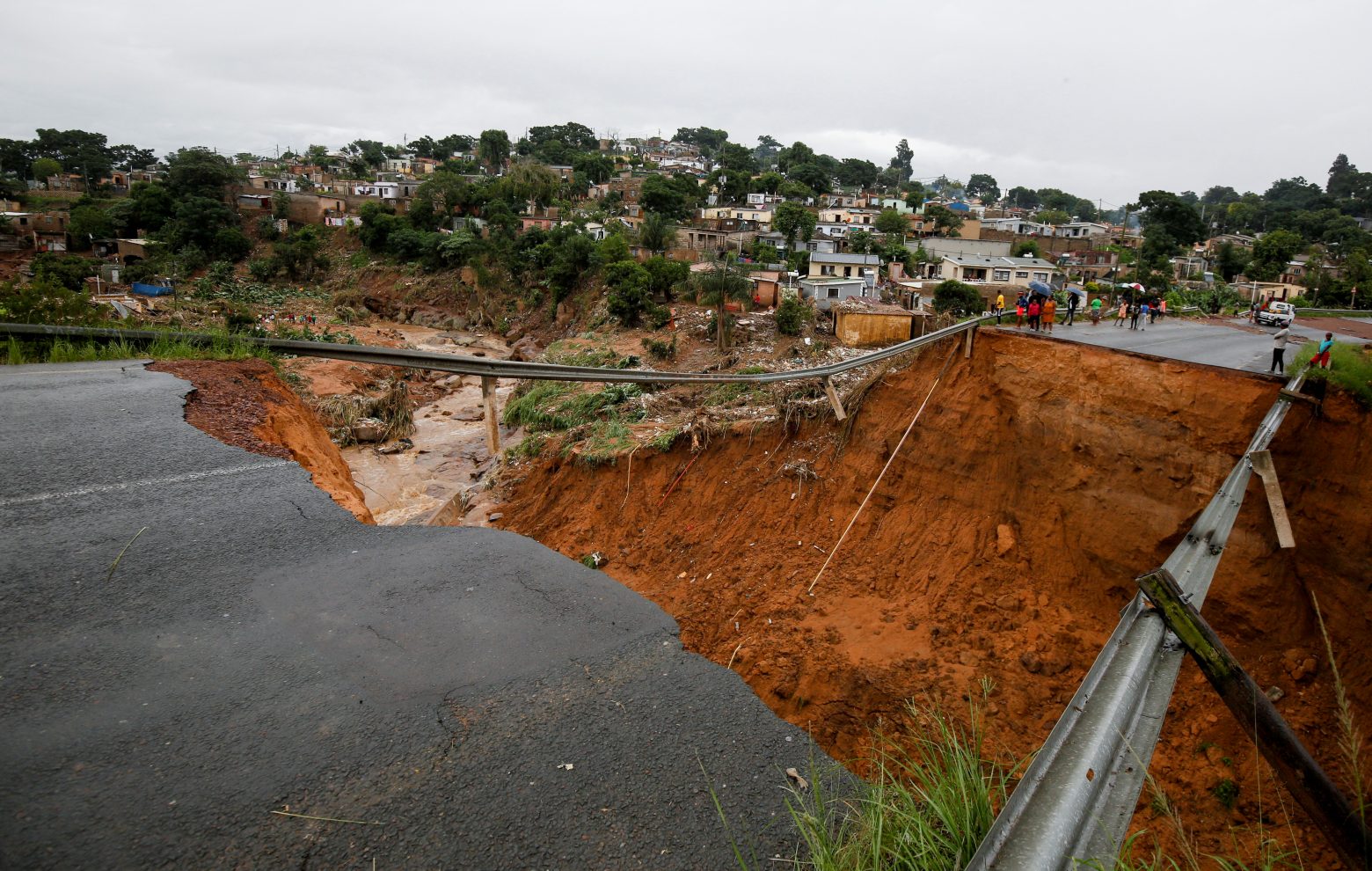 Τραγωδία στη Νότια Αφρική: Τουλάχιστον 341 νεκροί από τις πλημμύρες - «Ανευ προηγουμένου» καταστροφές