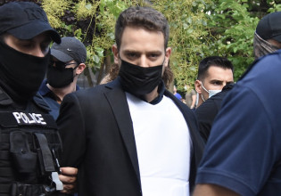 Μπάμπης Αναγνωστόπουλος: Η μητέρα του τον θεωρεί αθώο