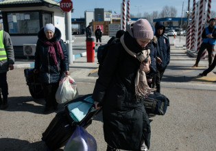 Πόλεμος στην Ουκρανία: Ο αριθμός των προσφύγων προσεγγίζει τα 5,2 εκατομμύρια