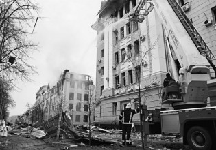 Ουκρανία: Ο αρχιτέκτονας που ανοικοδόμησε το Ράιχσταγκ θέλει να βοηθήσει στο Χάρκοβο