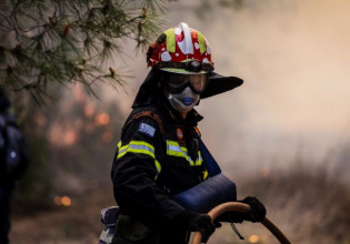 Λασίθι: Πυρκαγιά στη Ρούσα Εκκλησιά – Ισχυροί άνεμοι πνέουν στην περιοχή