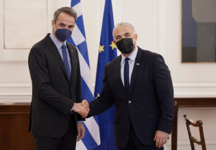 Κυριάκος Μητσοτάκης: Η Ανατολική Μεσόγειος γίνεται ακόμα πιο σημαντική μετά τον πόλεμο, είπε στον Λαπίντ