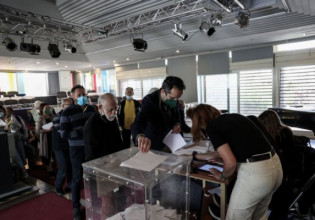 Εκλογές ΚΙΝΑΛ: «Κερδίσαμε το στοίχημα της συμμετοχής» – Παράταση ως τις 21.00 όπου υπάρχει προσέλευση