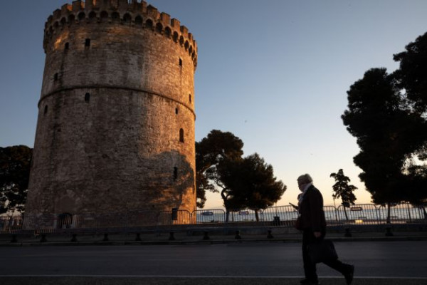 Θεσσαλονίκη: Αποκλιμακώνεται αργά το ιικό φορτίο των λυμάτων, σύμφωνα με το ΑΠΘ