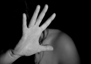Σοφία Μπεκατώρου: «Ετσι προετοιμάζει ο δράστης τον βιασμό…» – Συγκλονιστική κατάθεση στη δίκη του προπονητή ιστιοπλοΐας