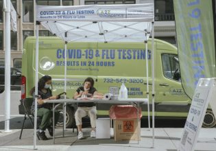 Κοροναϊός: O Covid-19 κάνει τη γρίπη και άλλους ιούς να δρουν με άγνωστους τρόπους