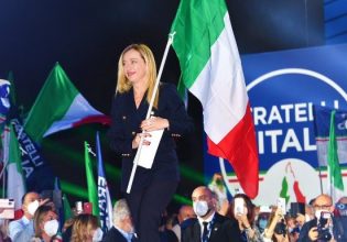 Τζόρτζια Μελόνι: Η ακροδεξιά «Σειρήνα» της Ιταλίας