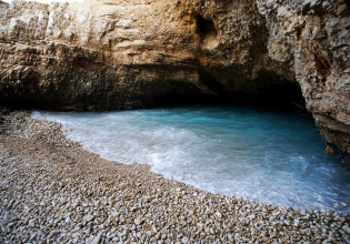 Μια μαγευτική παραλία απερίγραπτης ομορφιάς