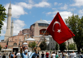 Τουρκία: Διπλωματικός μαραθώνιος 10 ημερών – Επισκέψεις εννιά ΥΠΕΞ στην Άγκυρα