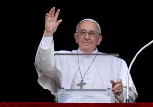Γιατί φουντώνουν οι φήμες ότι σκοπεύει να παραιτηθεί ο Πάπας