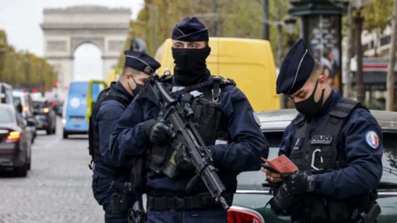 Γαλλία: Μυστηριώδεις επιθέσεις με σύριγγες σε συναυλίες και νυχτερινά κέντρα