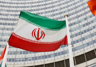 Ιράν: Οξύνονται οι τόνοι για το πυρηνικό του πρόγραμμα – «Προειδοποιητικό μήνυμα»