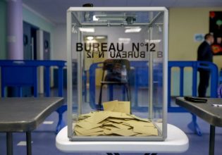Γαλλικές εκλογές: Ελαφρώς αυξημένη η συμμετοχή στο δεύτερο γύρο