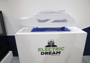 Παρουσίαση του 3D ηλεκτροκίνητου οχηματαγωγού πλοίου σε συνεργασία της WIMA με το Blue Lab