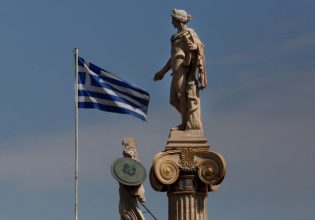 Ελλάδα και Μνημόνια: Ήταν 2010 όταν… – Τι σημαίνει η έξοδος από την ενισχυμένη εποπτεία