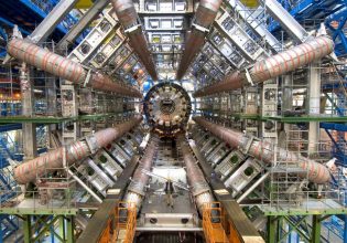 CERN: Δέκα χρόνια μετά το σωματίδιο Χιγκς, νέα «εξωτικά» σωματίδια