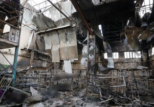 Ουκρανία: Ο Ερυθρός Σταυρός καταδικάζει τις επιθέσεις κατά αιχμαλώτων πολέμου – Δεν έχει πρόσβαση στον τόπο της επίθεσης