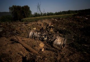 Antonov: Εντοπίστηκαν έξι σοροί – Δεν βρέθηκαν τοξικές ουσίες