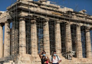 Διακοπές χωρίς προστασία από τον κοροναϊό: Οι υποπαραλλαγές παρακάμπτουν την ανοσία – Εμβόλια από Οκτώβρη